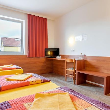 Oekotel Korneuburg Bisamberg 外观 照片